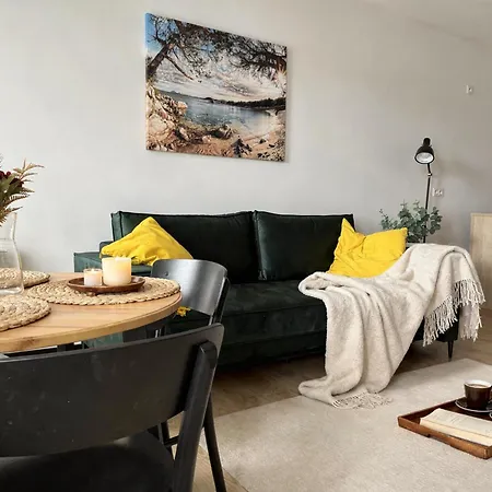 Old Town Heart Xxx - National Stadium Tower 44 Apartament *